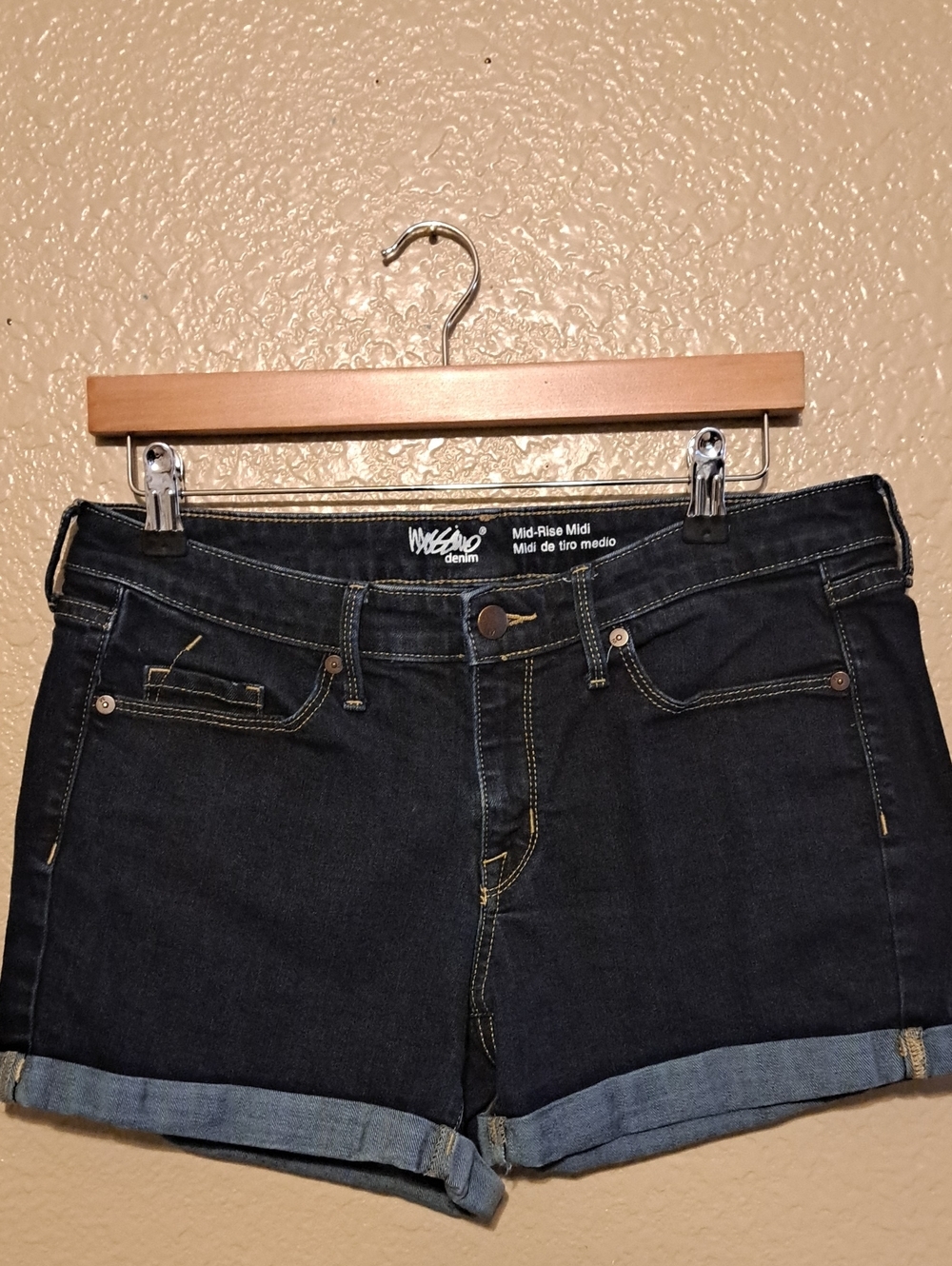 Mossimo Supply Co. Mid-Rise Dark Indigo Denim Midi Shorts. Size 10.